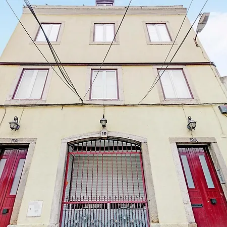 Charming Loft In Factory Apartment Lissabon